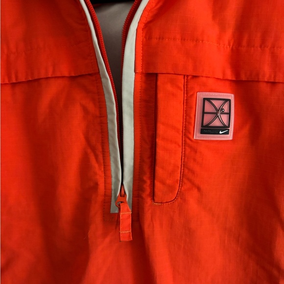 NIKE. Youth XL. 18/20 Rip-stop nylon tactical pullover, fleece lined jacket. - Picture 3 of 3